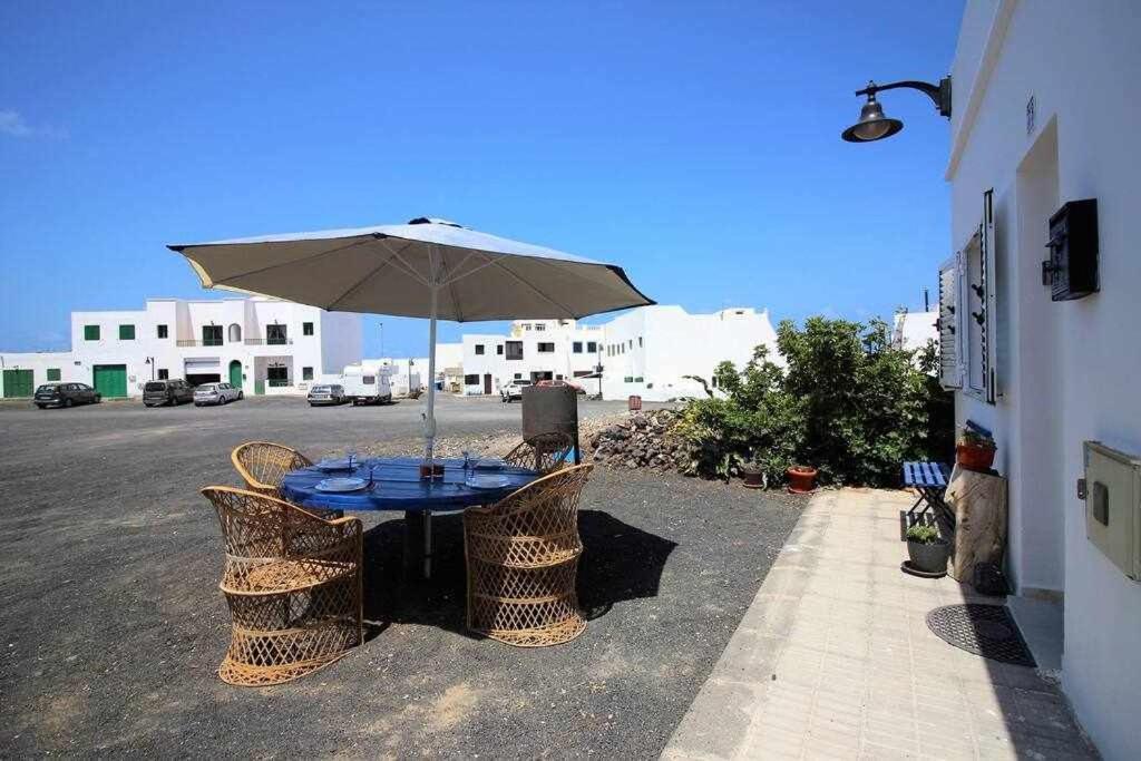 הוילה אל גולפו Casa Alejandra Con Terraza Y Barbacoa מראה חיצוני תמונה