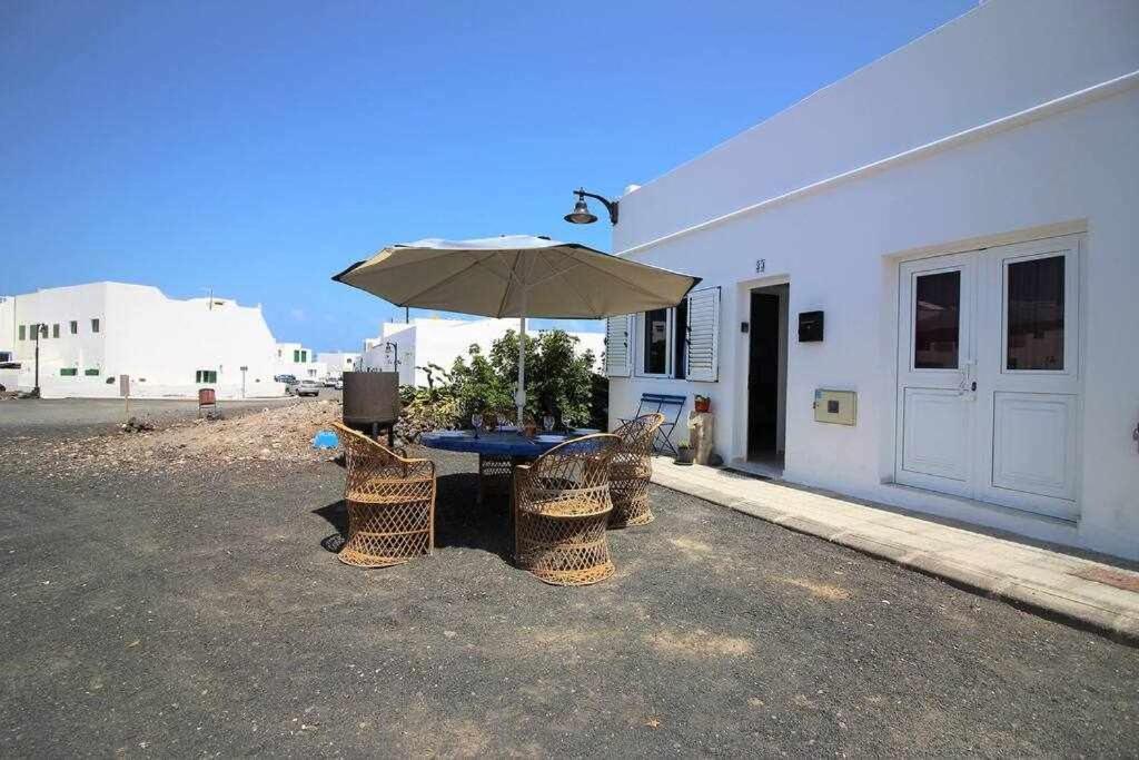 הוילה אל גולפו Casa Alejandra Con Terraza Y Barbacoa מראה חיצוני תמונה